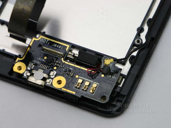 【高清图】 华硕(asus)zenfone 5(a501cg/1gb ram/联通3g)专业拆机 图