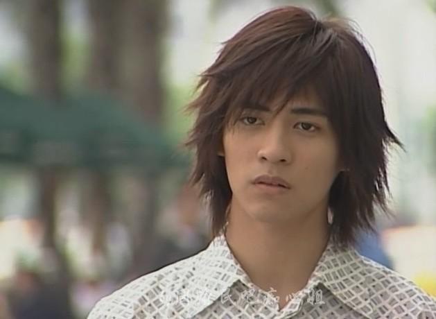 你觉得花泽类帅吗,我觉得在f4中他是最帅的