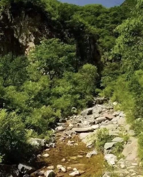 其它 京郊游览胜地～沟崖 写美篇 沟崖 沟崖自然风景区位于北京市昌平