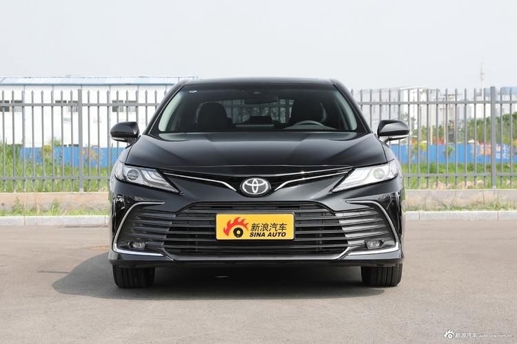 明明可以靠颜值却非要靠价格实力丰田凯美瑞全国1793万起