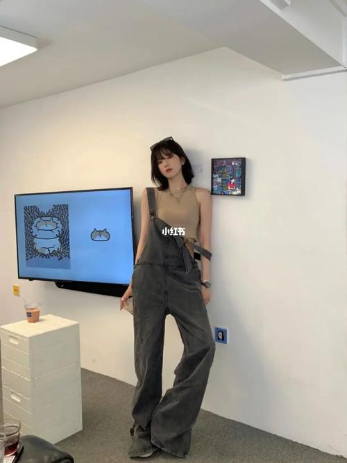机智的恋爱#吕珊 | 辣妹穿搭～_穿搭_辣妹_恋爱_吕珊