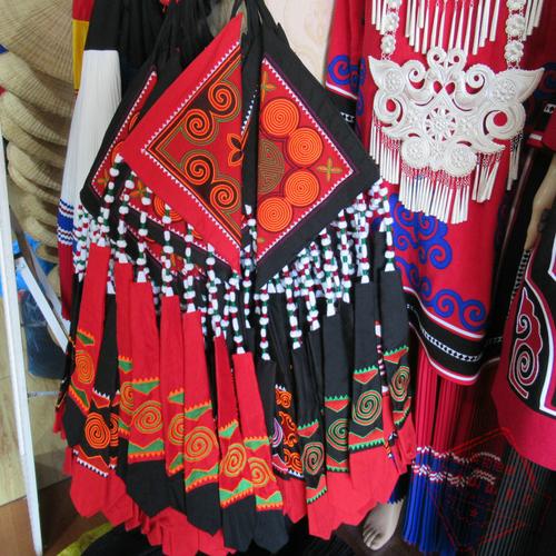 腰包彝族三角凉山服饰配件配饰诺苏包彝绣包腰包烟袋刺绣