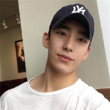 2019男生微信头像帅气阳光一点的 暖男图片系列微信头像