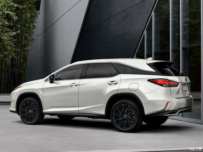 雷克萨斯 雷克萨斯rx 2021款 450hl black line 美国版