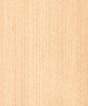 相对于黄榉木,山毛榉等普通榉木而言,红榉木最明显的特征是色泽偏红