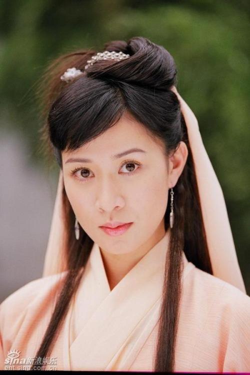 佘诗曼 
