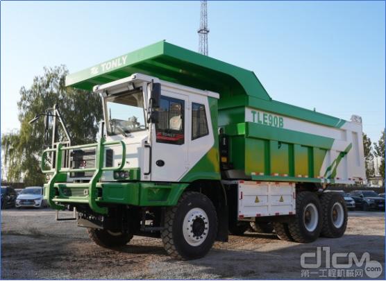 宽体自卸车"绿水青山就是金山银山",同力重工作为行业的引领者,在矿山