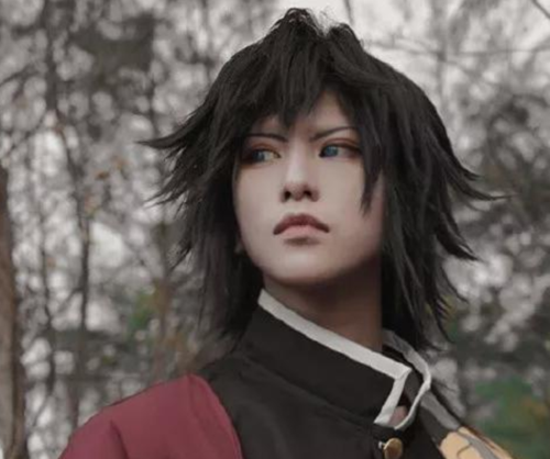 cosplay:鬼灭之刃,俊美男神富冈义勇