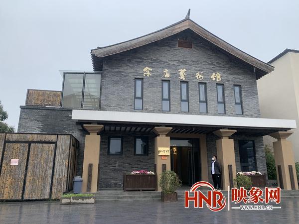 修整以及传统民俗的活化和再现,改善了村容村貌的同时,活化了乡村文化