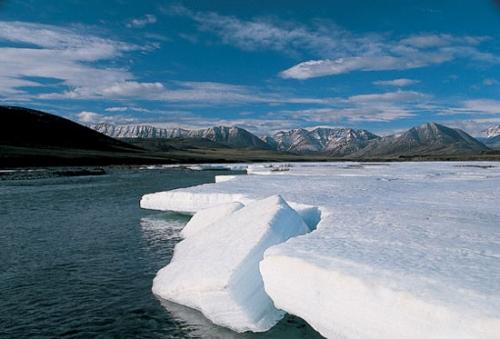 临 a href="#" data-lemmaid="937162">阿拉斯加湾 /a>中的 a href="