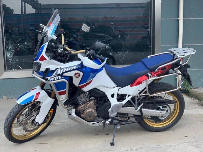 转让19年12月上牌大贸本田非双adv