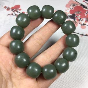 和田玉沙枣青手串