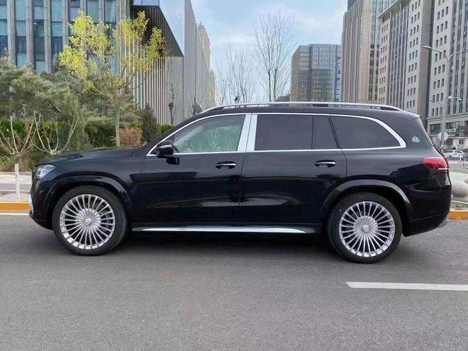 奔驰迈巴赫gls600精英座驾国六现车