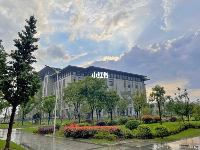 暴风雨后的美丽_南京师范大学中北学院丹阳校区自由行