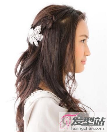 简单编发半扎发型扎法 半扎发半披发的公主头气质爆表