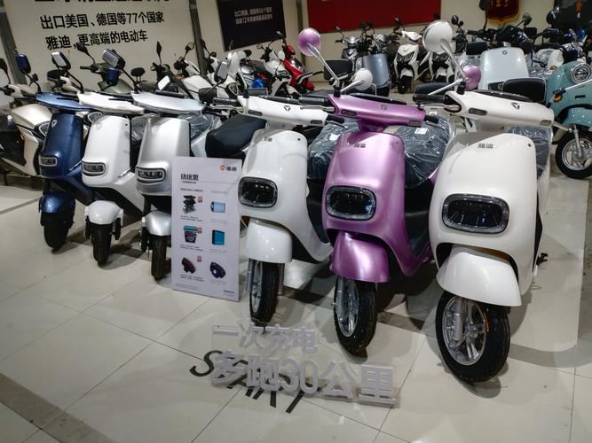 雅迪m8霸气侧漏,非同一般