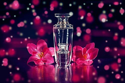 唯美的香水化妆品高清图片 - 素材中国16素材网