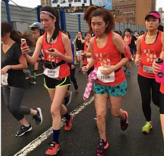 selina烧伤重生十年任爸发言无数恶评我看到人性最丑陋的一面