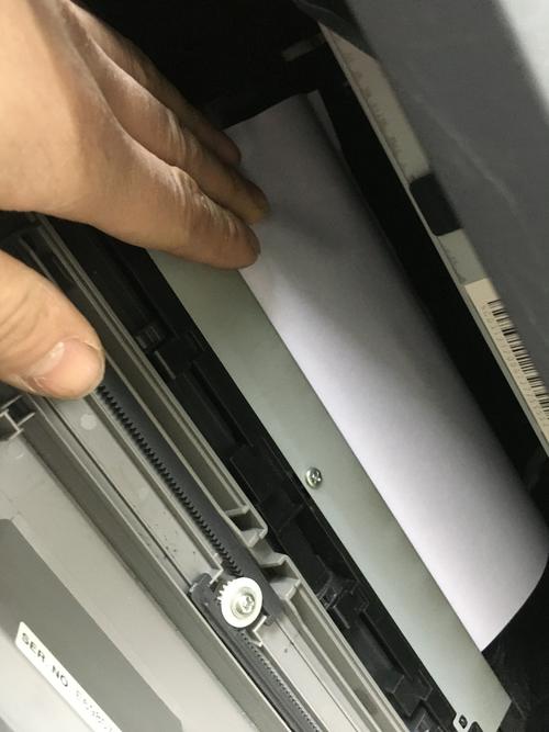 兄弟7080(7060d)卡纸在硒鼓下边?如何处理?(适用于联想兄弟7系打印机)