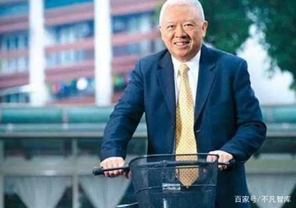 移民美国的超级富豪:坐拥2000家中式餐厅,一年赚走美国人120亿