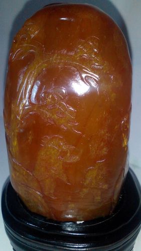 田黄石鉴别方法图解教授,这是田黄吗?