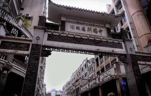 但二者同是岭南文化发源地实在有些平凡与邻省广东相比广西偏安一隅