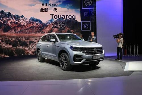 全新一代大众途锐将于今晚正式上市,新车为第三代途锐车型,基于mlb