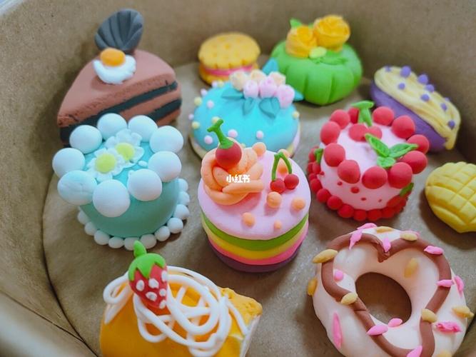 超轻黏土小甜品_甜品_超轻黏土_粘土_超轻粘土_兴趣爱好_手工