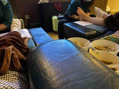索拉古贝(江滨南街店)-"点了绿豆,刚要拿起来吃发现手里粘粘的 一.