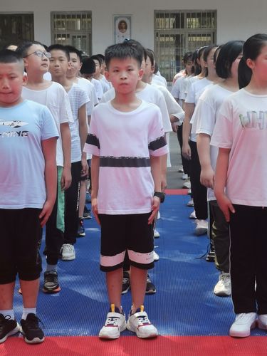 泸州市泸南中学2020年七年级学前军训(第一天2020.8.28)