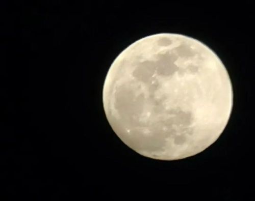 红色月全食 超级大月亮,肉眼就能观测!