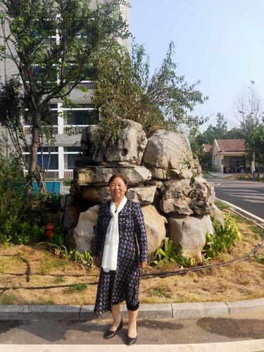 心底无私天地宽--绣惠中学(章丘一中初中部)优秀教师王常梅