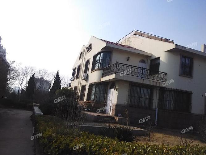 东方花园(别墅) 6房2厅 300平 普通装修 南