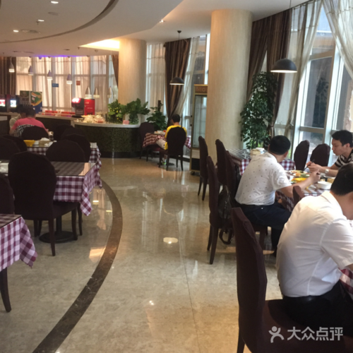 龙海钻石大酒店