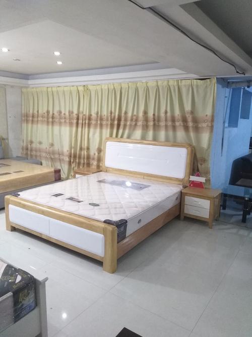 欢迎惠顾津荣家具城!