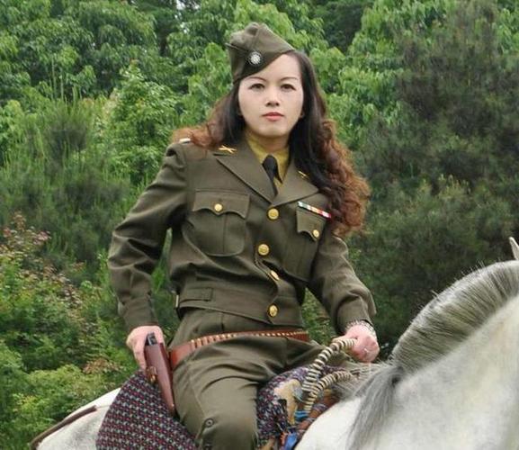 国民党女特派员最无耻,用美人计策反土匪暴动,残害良家妇女