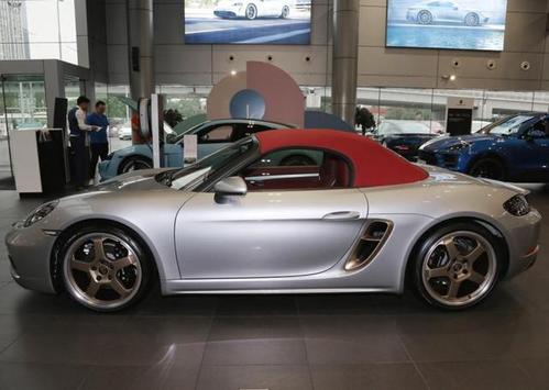 41秒破百的保时捷718都接近帕拉梅拉了值钱的是情怀