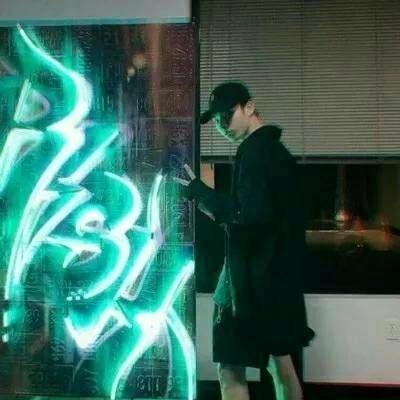 情头两张分开真人图片 高清好看的真人情侣头像分开两