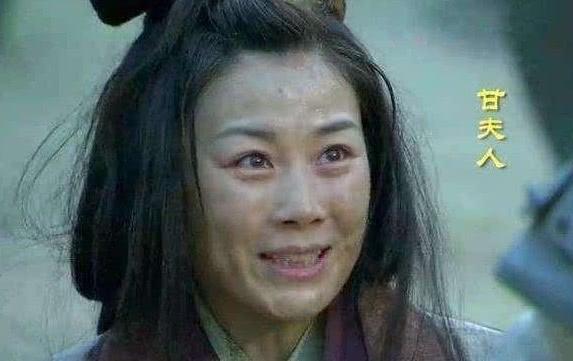 刘备的甘糜两位夫人倾国倾城,廖化,杜远两位想要平分为压寨夫人