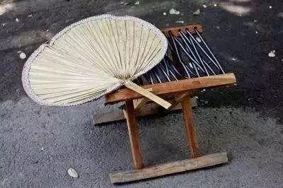 小时候的夏天没有空调,这样过也很快乐