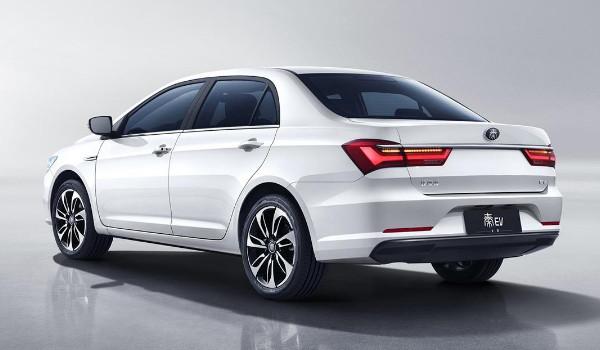 比亚迪秦的ev和hev是什么 两种不同的驱动方式(纯电动