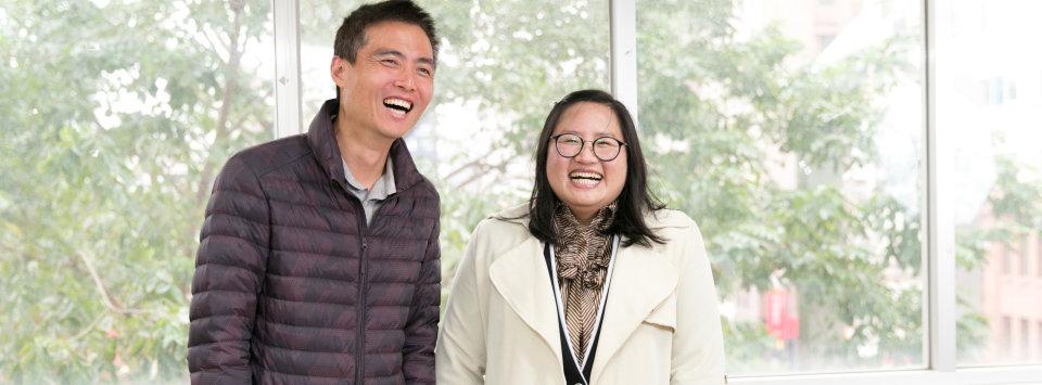 汤小雯与先生(图左)詹政宏教导主任,两夫妻是典型「以校为家」的代表