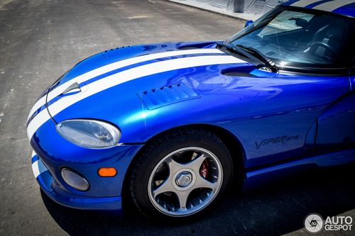 dodge viper gts
