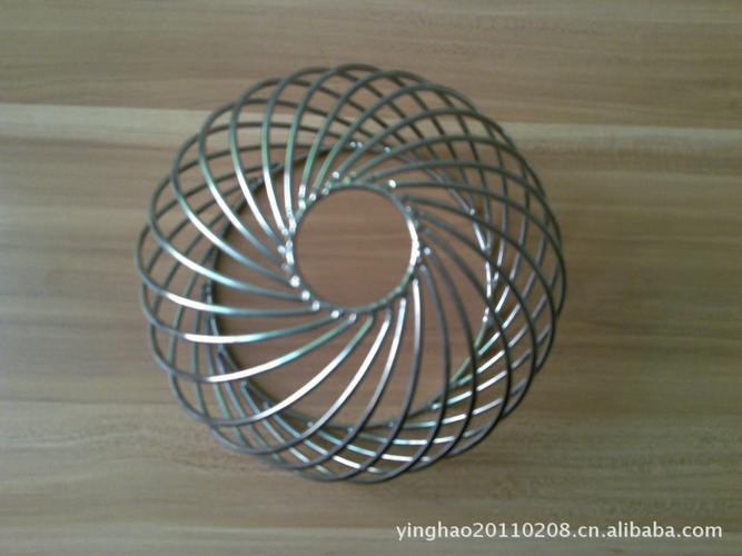 加工五金焊接加 铁线工艺品 金属工艺品 铁线手提篮 铁线弯管加工