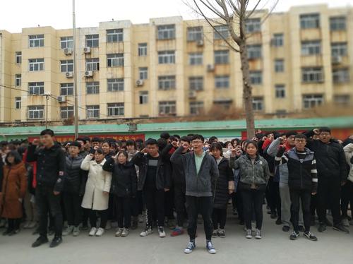 激情点燃梦想 拼博铸就辉煌——聊城市华昌中学举行高考百日誓师大会