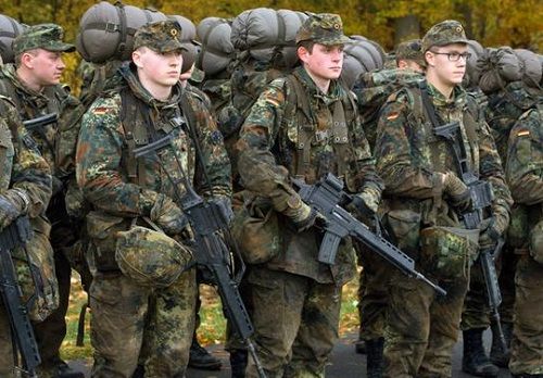 德国国防部尤其希望能吸引年轻人,有志在联邦国防军服役.