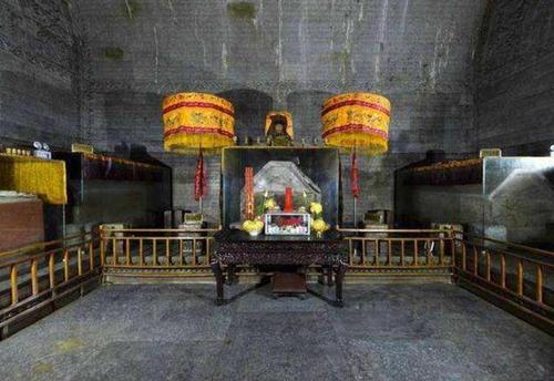 乾隆皇帝的陵墓清裕陵:地宫就像一座石雕艺术宝库,你