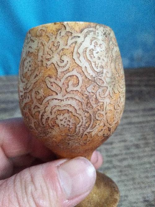 光绪仿乾隆年制汉白玉酒杯真品 能值多少钱