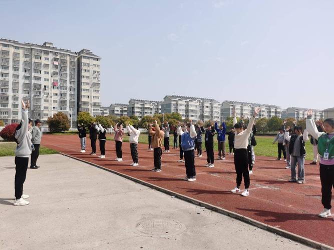 扬州市邗江区运西中学举行学生在校一日流程及异常情况应急处置演练