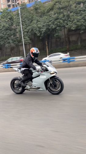 蛟龙400大摩托_机车_小红书机车党_汽车_摩托车